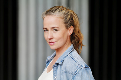 Portrait von Schauspielerin Swintha Gersthofer