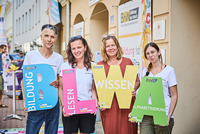 Welttag der Alphabetisierung – BhW Niederösterreich-Team beim Info-Stand in St. Pölten September 2024