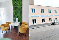 man sieht zwei Bilder: links - ein Tisch mit 4 gleben gemütlichen Sesseln stehen bereit für die Beratungstermine der Bildungsberatung in Schwechat. rechts: Gebäude-Aussenansicht des "Zentrum für Soziales und Familien" in Schwechat in der Sendergasse.